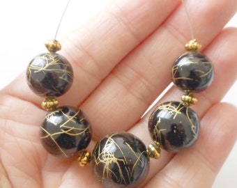 5 beads set-12mm-14mm-16mm-gold veins black Glass round beads SET,pendant,focal beads