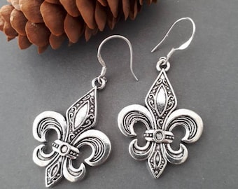 Silver Fleur de Lis charm dangling sterling silver hooks handmade earrings