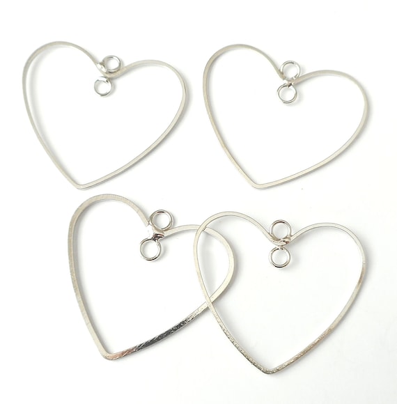 韓国人気★TATIANA★(silver925) Heart Imprint Hook Earring Designer fashion, Seoul-fully created | W Concept