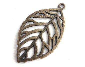 Breloques feuille en filigrane couleur bronze, pendentif feuille – 2 pièces