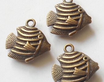 6pcs-2 sided brass Fish charm,bronze tone tropical  fish charm-silver tone available