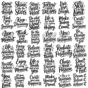 Puede incluir: Una colección de citas inspiradoras en blanco y negro en varias fuentes. Las frases incluyen "Grow through what you go through", "Shine like the stars" y "Follow your dreams". Las citas están dispuestas en una cuadrícula.