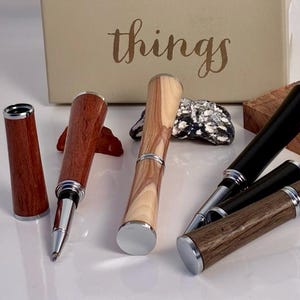 Stift/ Rollerball aus Holz, handgedrechselt