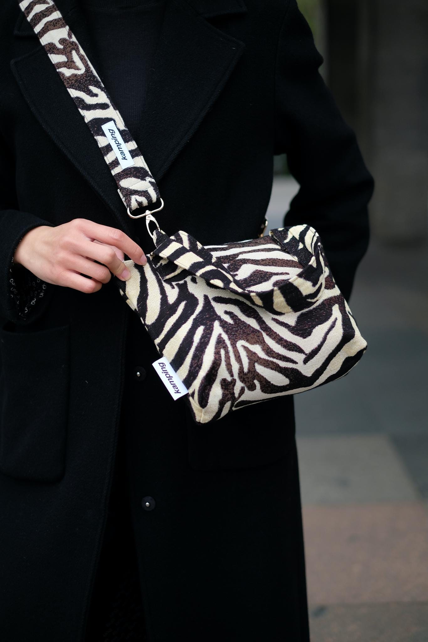 Borsa a tracolla per animali domestici con zaino per cani alla moda
