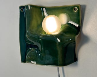 Green Plug-In and Hardwired Wall Sconce, Modern Ceramic Lamp, Easy Install Lighting for Bedrooms, Living Rooms, Dining Areas, Hallways