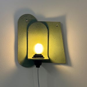 Grön vägglampa med plugg, modern keramisk lampa, lättinstallerad belysning för sovrum, vardagsrum, matplatser, hallar, modern belysning