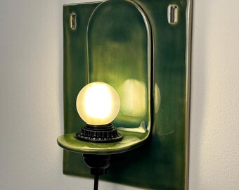 Green Plug-In Wall Sconce, Modern Ceramic Lamp, Easy-Install Lighting for Bedrooms, Living Rooms, Dining Areas, Hallways, Contemporary Light