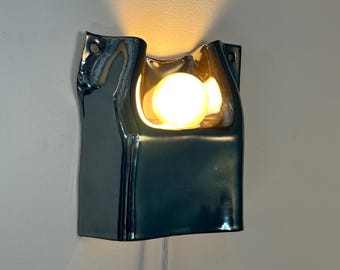Silver Gray Ceramic Wall Sconce, Modern Plug-In Lamp, Easy-Install Geometric for Bedrooms, Living Rooms & Dining Areas, Contemporary Light