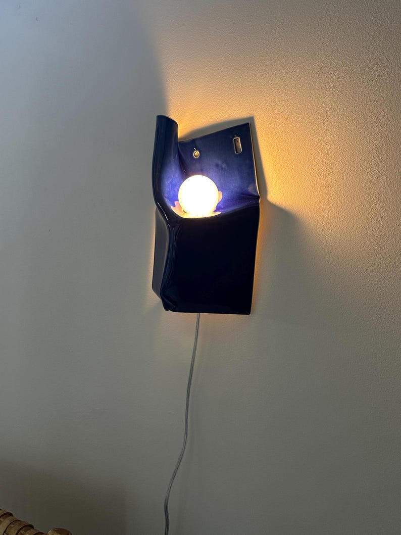 Cobalt Blue Ceramic Wall Sconce, Plug-In or Hardwired Dimmable Lamp, Handmade Sculptural Wall Light, Modern Accent Lighting, Hardwire Sconce bild 14