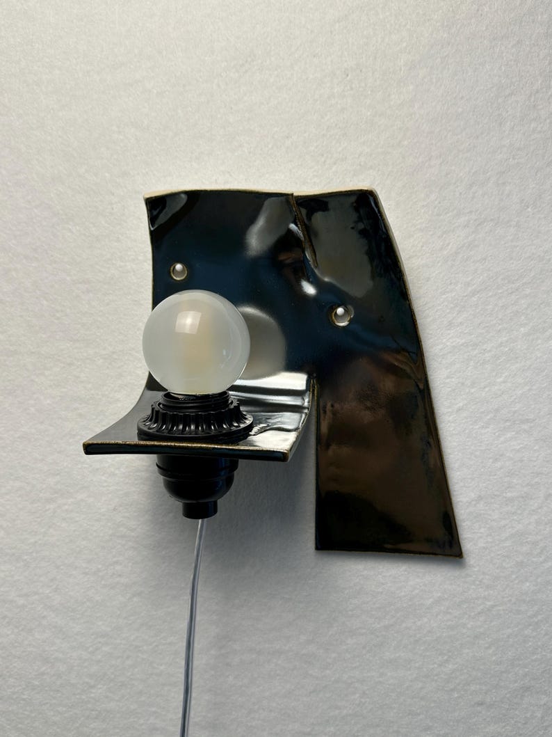 Silvergrå keramisk vägglampa, modern vägglampa med plugg, stämningsfull glödlampa bild 5