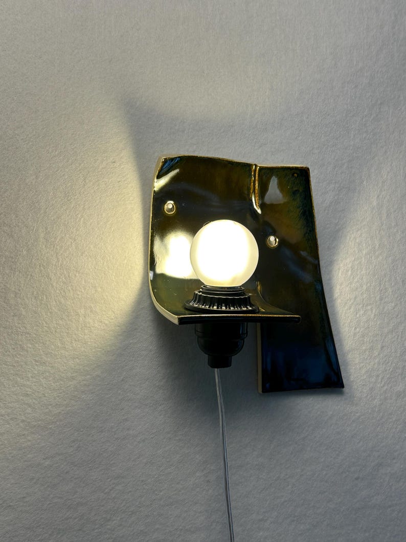 Silvergrå keramisk vägglampa, modern vägglampa med plugg, stämningsfull glödlampa bild 3