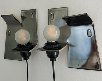 Par de apliques de pared de cerámica plateada, lámpara moderna con enchufe, fácil instalación para dormitorios, salas de estar y comedores, luz de montaje en pared