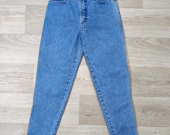 ヴィンテージ90年代風花柄刺繍入りマムジーンズ • ストーンウォッシュブルーデニム • コテージコアY2K • W27 L28 XS/S • オールドスクールキャロットヴィンテージデニムフィット