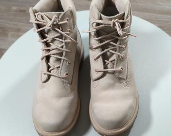 Timberland dameslaarzen van 15 cm • Jaren 2010 archiefmodel, nubuck, roze en beige • Iconische werkkleding • EU 35 | US 4.5 Vintage stijl, zeldzaam • Dominicaanse Republiek