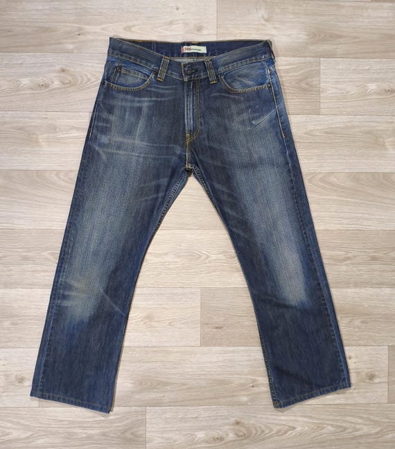 Vintage Levi's 506 Standard Jeans • Acid Wash Blue Denim 2000s