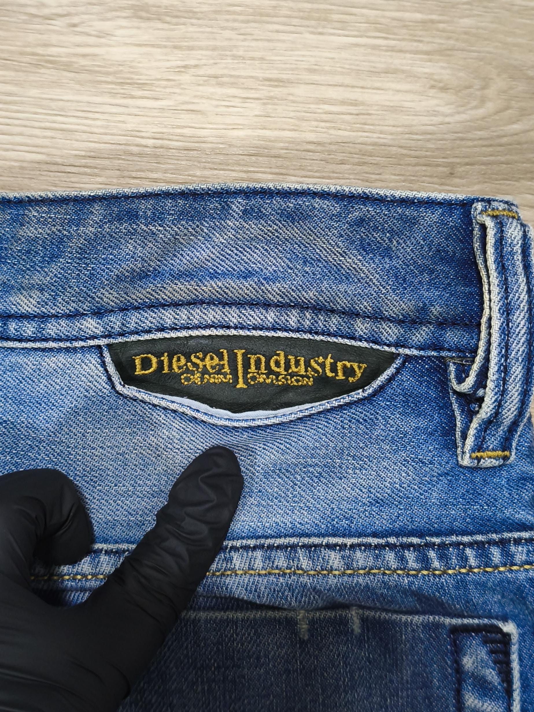 Vintage Diesel Safado Y2K Jeans • Distressed Faded Blue Denim 