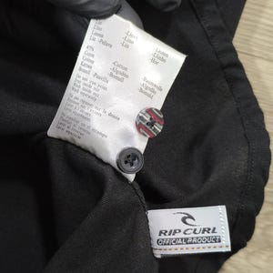 Rip Curl Vintage Y2K linne-bomullsskjorta • Broderad logotyp surfkläder • Skater streetwear • Unisex lös passform • Osorterad gammal kollektion bild 10
