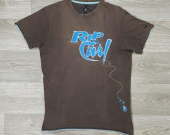 Rip Curl Vintage T-Shirt • 2000s Y2K Surf Skate Tee • Faded Brown Top • Big Embroidered Logo • Retro Streetwear Unisex • Size M Slim Fit
