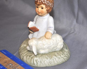 Little Blessings Hummel figurine by Goebel