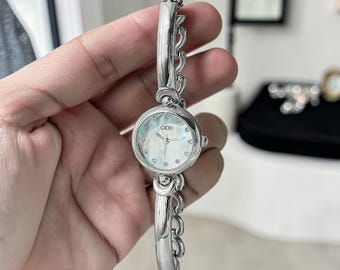 Elegant Silver Women's Watch | Minimalist Small Round Dial Bracelet Wristwatch