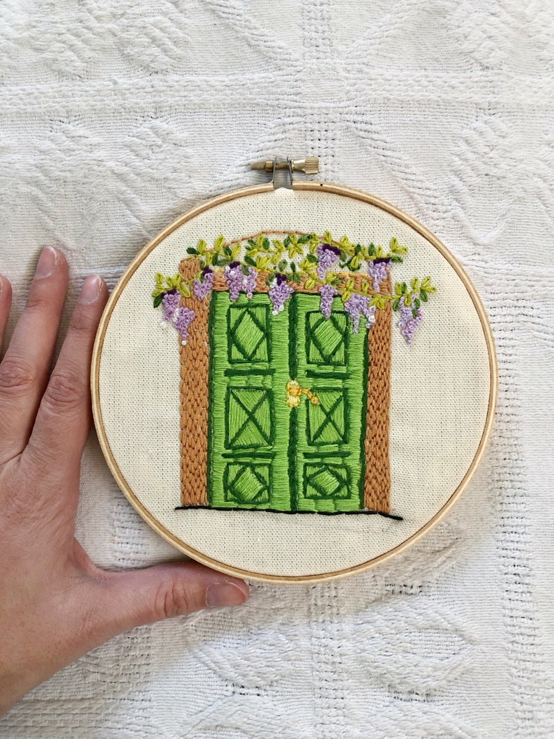 Old door hand embroidered hoop, hoop art, home decor, farm life, green door embroidery , 6 inches hoop, mom, mothers day, gift image 3