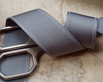 7/8" Straight Edge Geweven Grosgrain Lint Trim Vintage Elegante Zijdeachtige Grijze Hoedenband Lint, Bruiloft, Boeket Boog Naaien