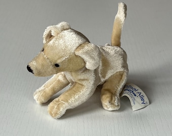 Yellow Labrador Dog “Jessie” Vintage Animal Alley McDonald’s Happy Meal Toy Mini Stuffed Puppy Plush ESSA, 2001