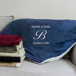 Embroidered Couples Initial Sherpa Blanket, Personalized Wedding Gift, Gift For The Newlyweds, Anniversary Gift For Her, Couples Blanket
