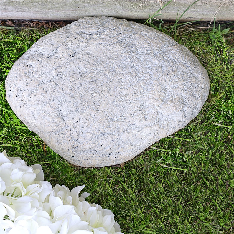 Family Established Garden Stone, personalized garden stone, garden decor, outdoor decor, family name, anniversary, housewarming gfyL1125214 image 5