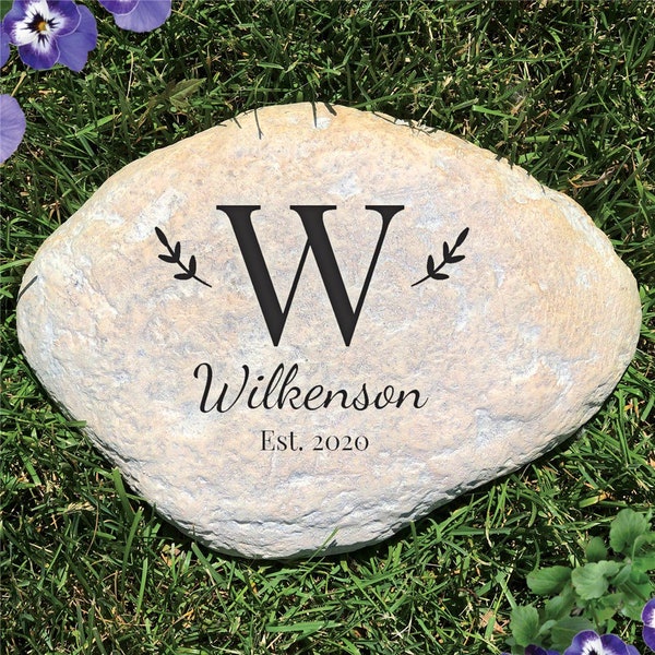 Family Initial Garden Stone, personalized garden stone, garden decor, outdoor decor, family name marker, anniversary, housewarming gift