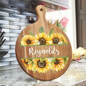 Personalized Sunflowers Acacia Wood Paddle, personalized kitchen paddle, decorative paddle, kitchen decor, Sunflower Design -gfyUV186651