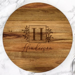Engraved Name and Initial Lazy Susan, Personalized Lazy Susan For Table, Custom Turntable, Wedding Gift, Engraved Serving Tray, Centerpiece