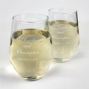 Copas de vino de boda grabadas, copas de vino de aniversario, copas de brindis de boda, recuerdos, juego de 2, copas de vino sin tallo personalizadas