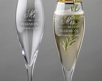 Engraved Mr. and Mrs. Gold Rim Tulip Champagne Flute Set, champagne flutes, wedding gifts, wedding toasting flutes, wedding keepsakes, gold