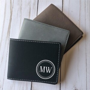 Cartera de hombre personalizada, cartera de cuero sintético personalizada, cartera plegable personalizada, cartera grabada, regalo para padrinos de boda, regalos para padrinos de boda