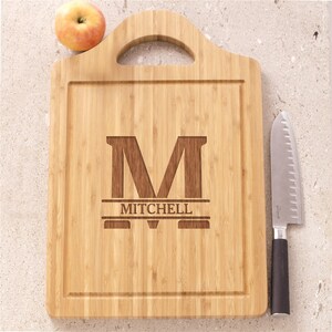 Engraved Family Name Bamboo Cutting Board, Custom Cutting Board, Chopping Board, Housewarming Gift, Kitchen Decor, For Her, Gift For Him