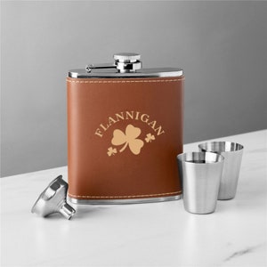 Engraved Shamrock Flask Set, Flask Personalized With Name, Saint Patrick&#39;s Day Flask, Bar Gifts, Gifts For Him, Irish Flask, Christmas Gifts