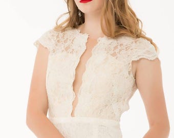 Catia Brudklänning - Enkel Spetskantad Halsringning, Kortärmad, Trumpetkjol