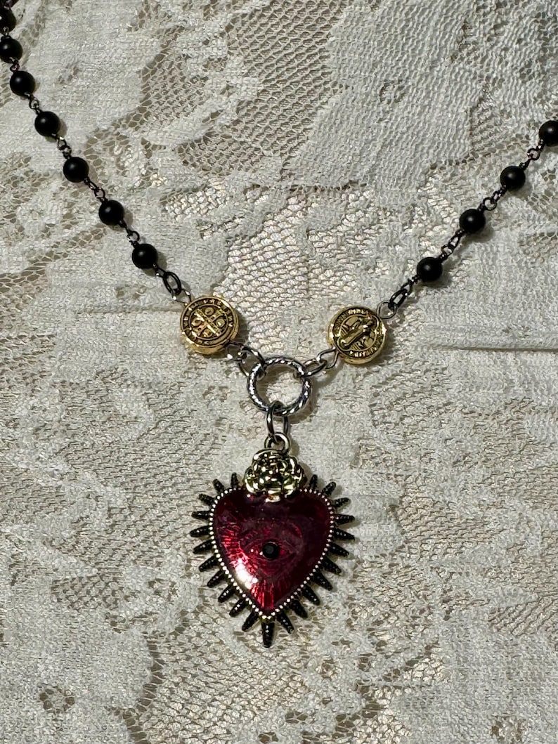 Sacred Heart Black Rosary Y Necklace.Catholic Rosary Style Red Immaculate Heart Choker.Unique Heart Ray Eye Lariat Assemblage.Gift Idea Mom. image 5