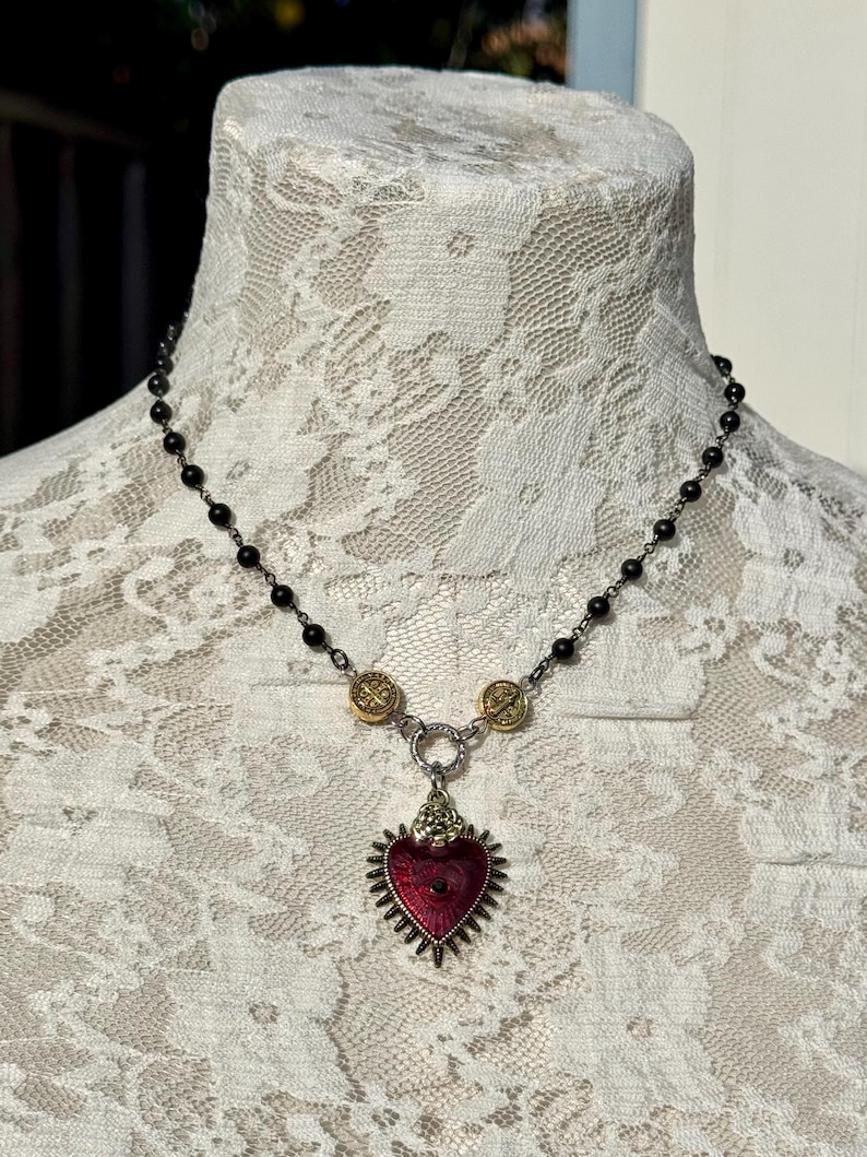 Sacred Heart Black Rosary Y Necklace.Catholic Rosary Style Red Immaculate Heart Choker.Unique Heart Ray Eye Lariat Assemblage.Gift Idea Mom. image 6