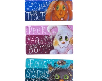 Halloween Book Stack Ornaments E-Pattern by Chris Haughey Designs
