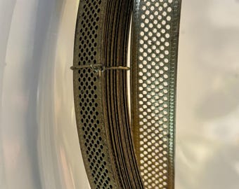 Cinta de malla de filigrana para galería (se vende por pie) de 1 pulgada de ancho