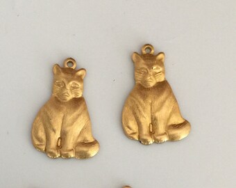 Best Chubby Cat Charm with Ring (4 pc)