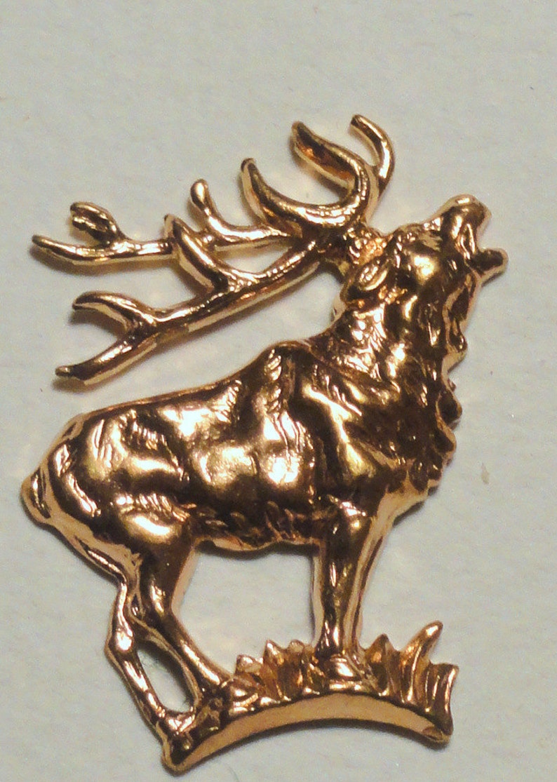 RARE Vintage Tiny Coin Sized Elks 1 pc image 2