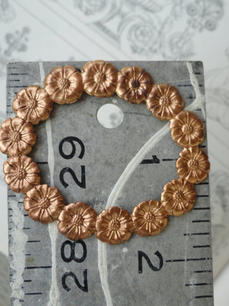 Oval Rosette Flower Frame Stamping 1pc image 3