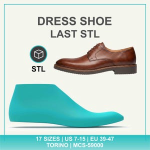 Op de afbeelding: Een bruine leren nette schoen met veters en een donkere zool, geplaatst boven een effen turquoise schoenleest. De tekst luidt DRESS SHOE LAST STL, STL, en 17 SIZES | US 7-15 | EU 39-47 TORINO | MCS-59000, wat het beschikbare maatbereik aangeeft.