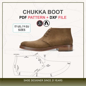 Puede incluir: Bota Chukka de ante marrón con un patrón PDF y archivo DXF. La imagen incluye el texto "17 US / 9 EU TALLAS" y un diagrama de diseño de zapatos con medidas en milímetros. También está presente el texto "SHOE DESIGNER SINCE 21 YEARS".