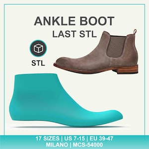 Può includere: Uno stivaletto in camoscio marrone con pannelli laterali elastici e tacco in legno, mostrato accanto a una forma per scarpe color turchese liscia. L'immagine include il testo ANKLE BOOT, LAST STL, STL e 17 SIZES | US 7-15 | EU 39-47 | MILANO | MCS-54000.