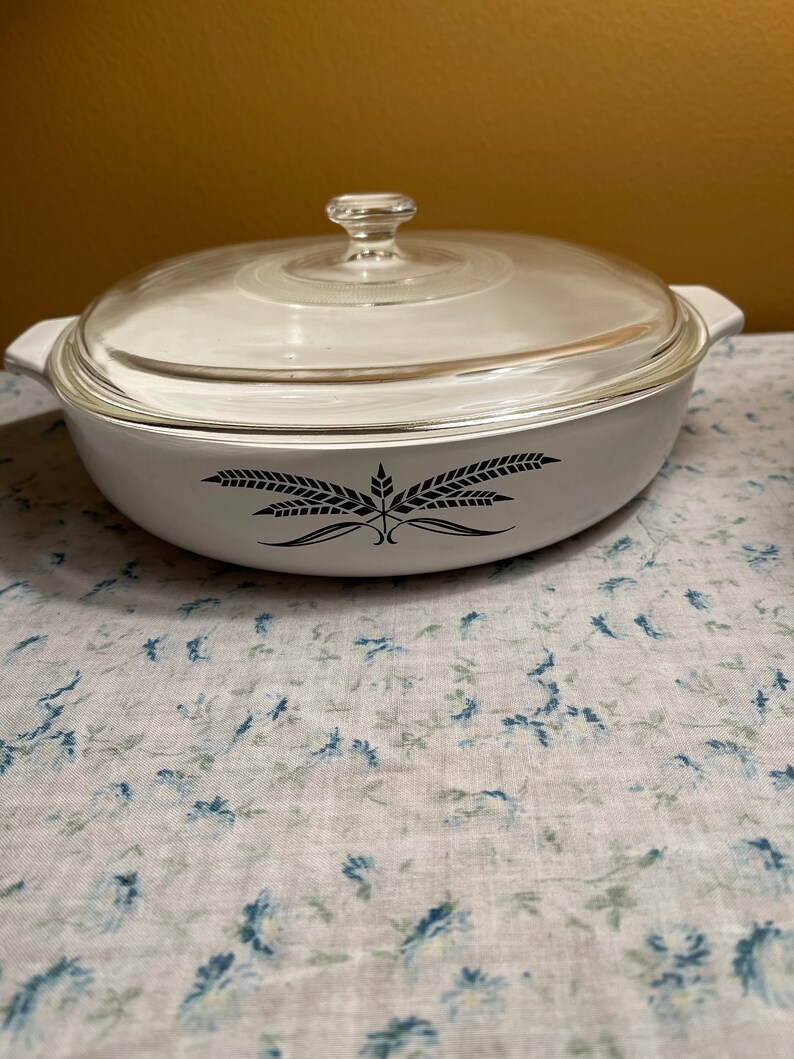 Vintage Anchor Hocking 1950s Black Wheat Casserole Dish With Etsy