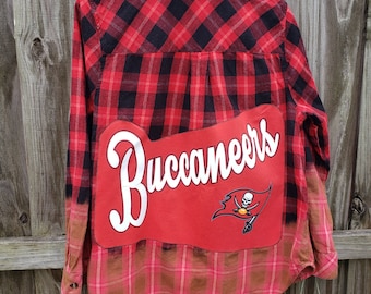 Tampa Bay Buccaneers shirt on Woman's OX (14) Bleached Distressed Flannel Shirt Red Black Brown Reverse Tie Dye